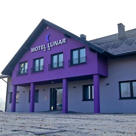 Motel Lunar Освиенцим Екстериор снимка